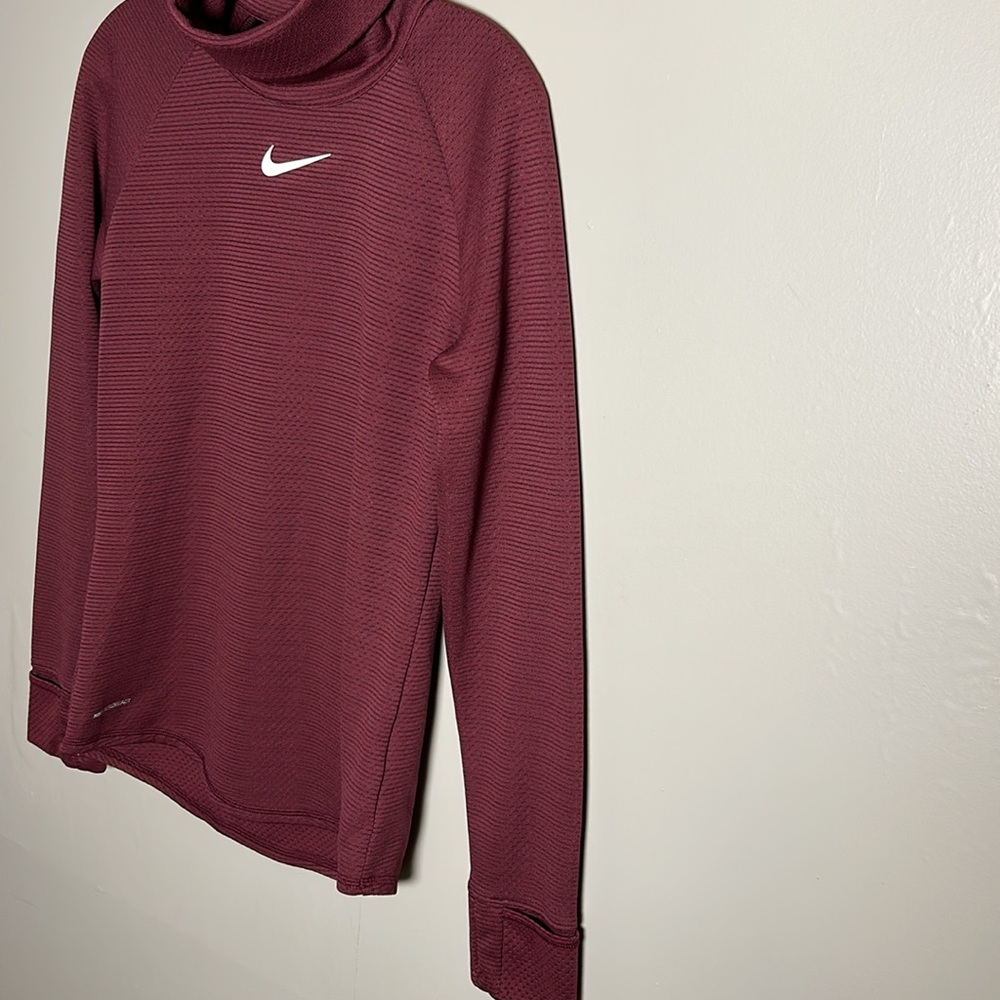Nike Womens Aeroreact Golf/Casual Turtleneck Long Sleeve Pullover Maroon Sz Sm - Picture 3 of 12